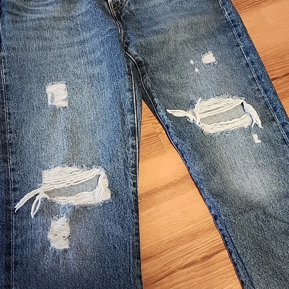 NWT! Levi's THE WEDGIE STRAIGHT  Indigo destructed vintage inspired denim - Picture 11 of 16